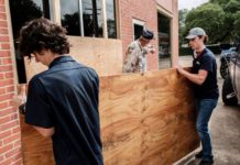 Masiva evacuación en Texas y Lousiana por el "catastrófico" huracán Laura Texas y Lousiana.