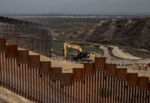 fondos para el muro.