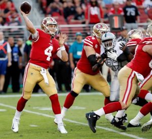 49ers arrollan a Giants