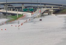 Depresión Beta mantiene gran parte de Houston en alerta de inundación súbita Texas.