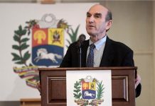 EE.UU. no ve condiciones para elección en Venezuela y se desmarca de "espía" Elliott Abrams
