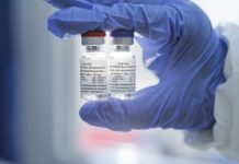 Farmacéuticas buscan despejar dudas sobre proceso de búsqueda de una vacuna Vacuna COVID-19.