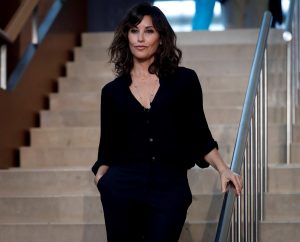 Gina Gershon
