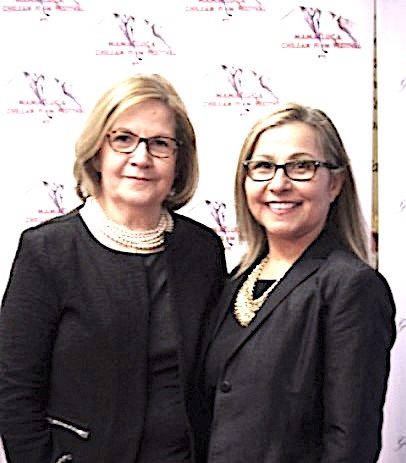 Isabel Sepulveda-de Scanlon y Gloria Garafulich-Grabois.