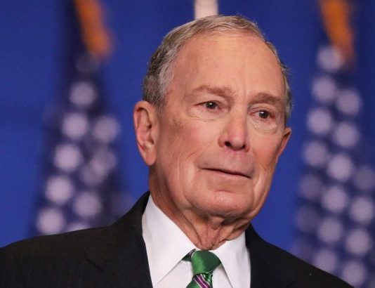 Bloomberg entrega 4 millones de dólares para la campaña de Biden en Florida Michael Bloomberg.