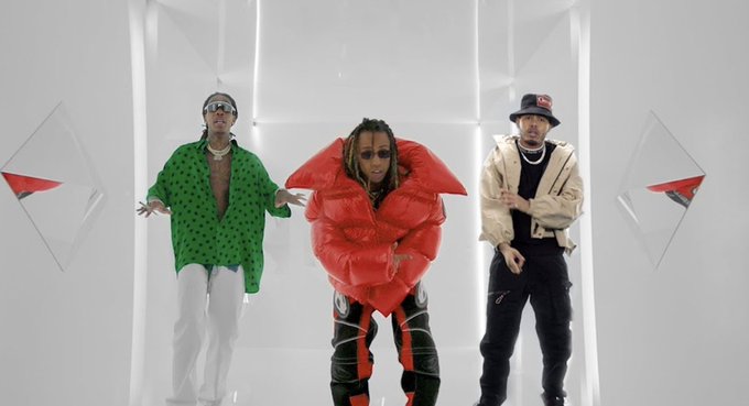 Myke Towers, Wiz Khalifa y Amenazzy.