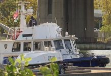 Policía de Nueva York halla un cuerpo que creen que es niño desaparecido en río Río Harlem.