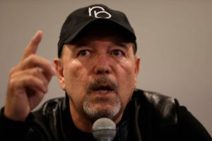 Rub&eacute;n Blades.