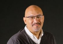 EE.UU. se está salvadoreñizando, dice el escritor y periodista Roberto Lovato Roberto Lovato