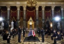 Ginsburg hace historia al recibir máximo honor póstumo en el Congreso Ruth Bader Ginsburg.