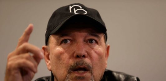 Rubén Blades.