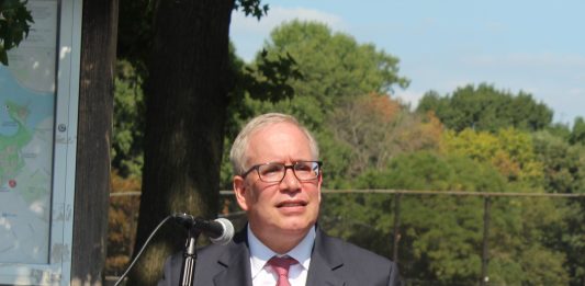 SCOTT STRINGER