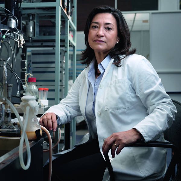 Susana L&oacute;pez Charret&oacute;n.