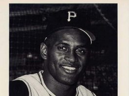 Recordarán los 50 años de muerte de Roberto Clemente en zona donde murió Las Grandes Ligas refuerza celebración del Día de Clemente con el número 21