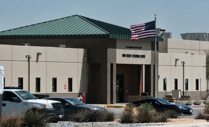 Centro de detención de Adelanto