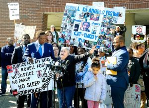 familia de Ronell Foster
