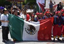 Casi la mitad de los hispanos se identifican de acuerdo con su país de origen mexicanos