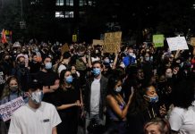 Protestas en Nueva York por absolución de policías que mataron a Breonna Taylor protestas