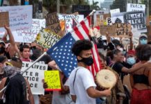 Protestan en Florida por no ser acusados policías que mataron afroamericanos protestas