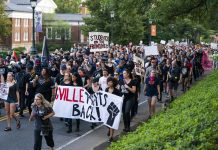 Escala la tensión en Portland con una marcha de supremacistas blancos marcha de supremacistas