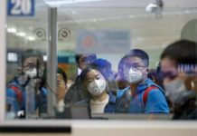 EE.UU. busca restringir los visados estudiantiles, de intercambio y de prensa inmigrantes