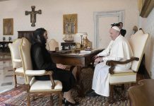 López Obrador envía carta al papa para insistir en perdón por la Conquista Beatriz Gutiérrez Müller