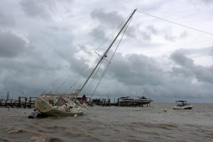 hurac&aacute;n