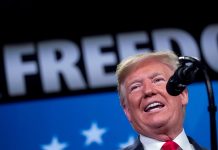 Grupos ligados a Trump financian campañas contra derechos sociales en Europa Donald Trump