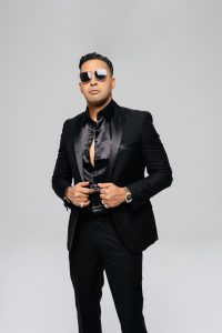 &nbsp;Charlie Cruz