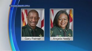 Gary Palmer y de la teniente coronel Angela Neely