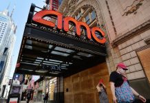 La cadena de cines AMC podría quedarse sin liquidez a final de año La cadena de cines AMC.