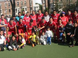 Cosmos ‘Flamante’ campeón en la HONDUCOL Los integrantes de FC Cosmos