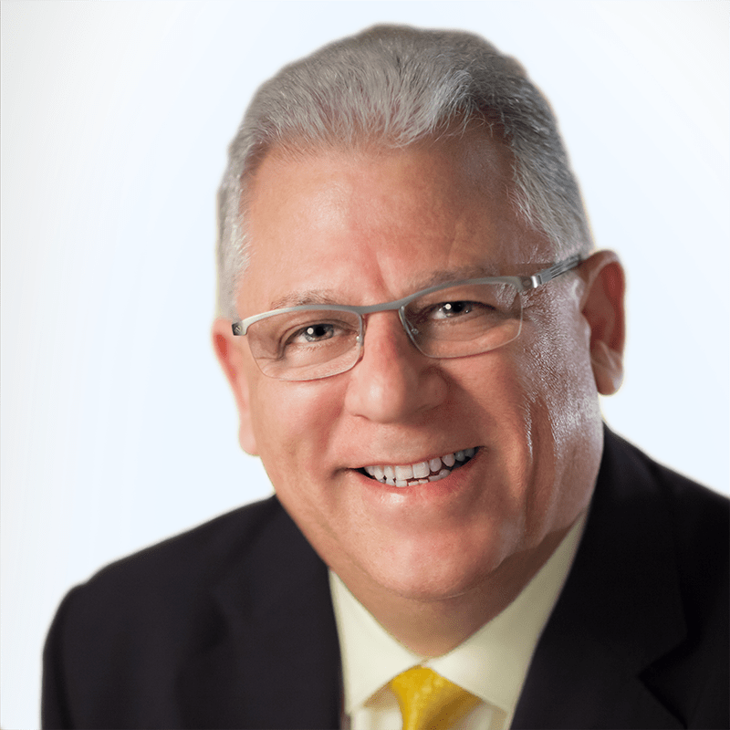MARIO PAREDES