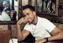Romeo Santos.