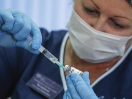 Rusia inicia la producción de su segunda vacuna anticoronavirus, EpiVacCorona Vacuna