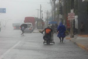 tormenta tropical