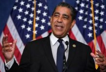 Adriano Espaillat