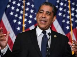 Adriano Espaillat