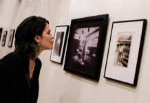 Los artistas españoles de Nueva York, al desnudo en las redes Españoles en NY