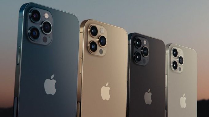 IPhone 12.