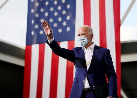 Joe Biden suplica a los estadounidenses que lleven mascarilla Joe Biden.