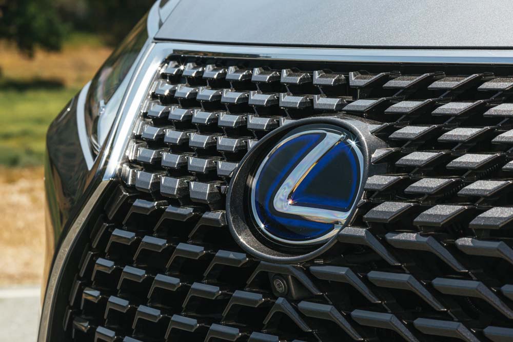 Lexus RX.