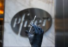 La FDA autoriza uso de la vacuna de Pfizer Pfizer.
