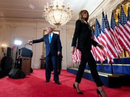 Pese a perder las elecciones Trump y su familia no paran de pedir dinero Trump y Melania