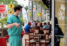 Endurecen restricciones en California por escalada de casos de coronavirus covid-19