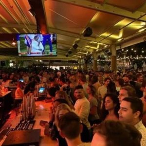 bar