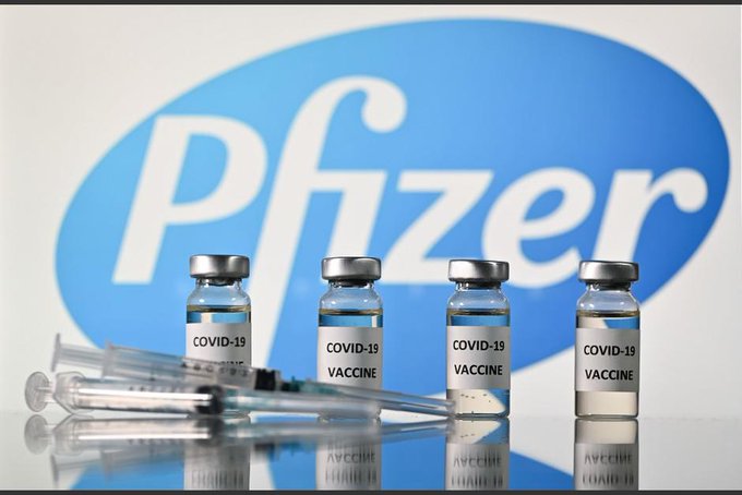 farmac&eacute;utica Pfizer.