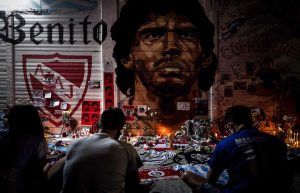 homenaje a Maradona