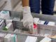 Cuatro de cada diez adultos en EE.UU. omiten las medicinas por su alto precio medicamentos