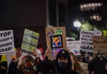 Decenas de arrestados en Nueva York en protestas contra el presidente Trump protesta en Nueva York